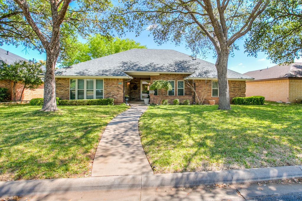Image 32 of property listing at 3514 Windmill Drive, San Angelo, TX 76904