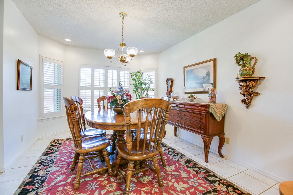 Image 4 of property listing at 3514 Windmill Drive, San Angelo, TX 76904