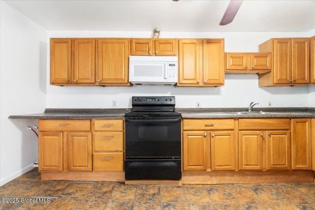 397 Clinton Avenue, Albany, NY 12206