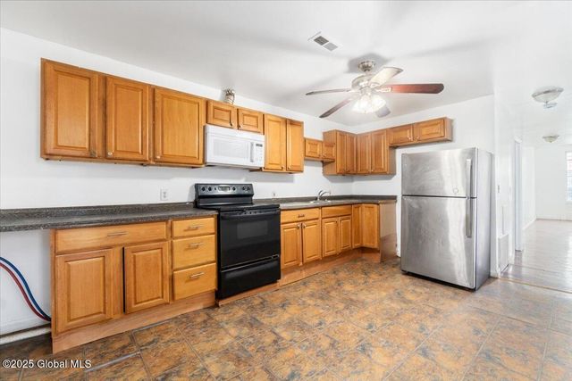 397 Clinton Avenue, Albany, NY 12206