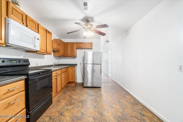 397 Clinton Avenue, Albany, NY 12206