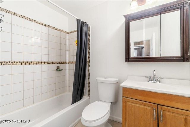 397 Clinton Avenue, Albany, NY 12206