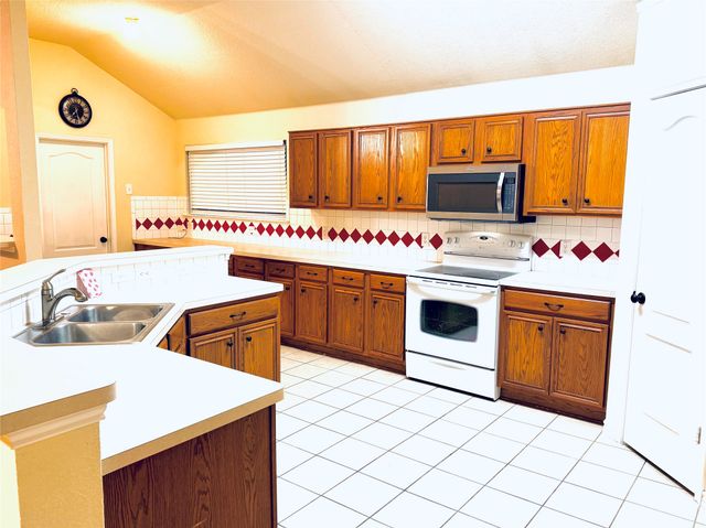 3713 Fiscal Court, Fort Worth, TX 76244