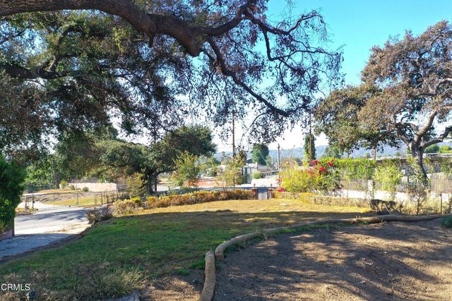 1085 Rubio Street, Altadena, CA 91001