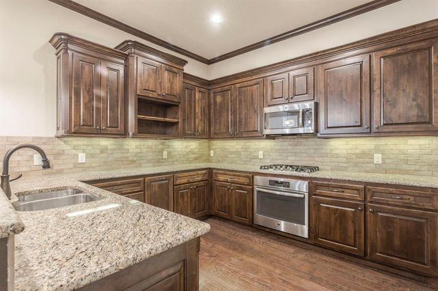 404 SW 170th Terrace, Oklahoma City, OK 73170