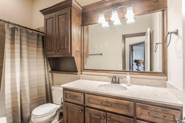 404 SW 170th Terrace, Oklahoma City, OK 73170