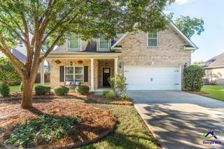 207 Red Hawk Pt, Kathleen, GA 31047