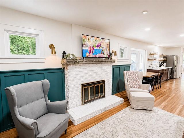 9214 Chestnut Avenue, Kansas City, MO 64132