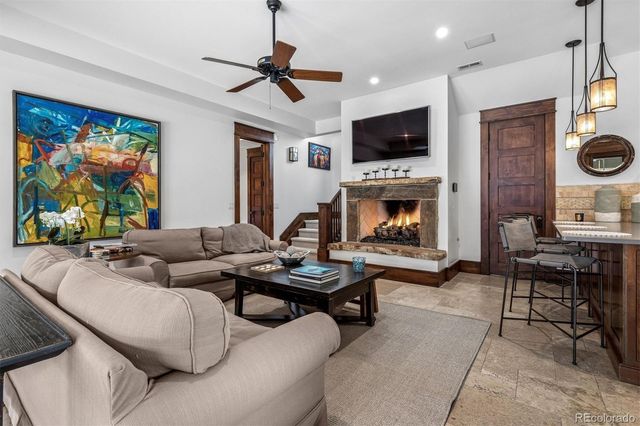 4 Vista Road, Cherry Hills Village, CO 80113