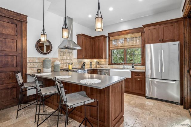4 Vista Road, Cherry Hills Village, CO 80113