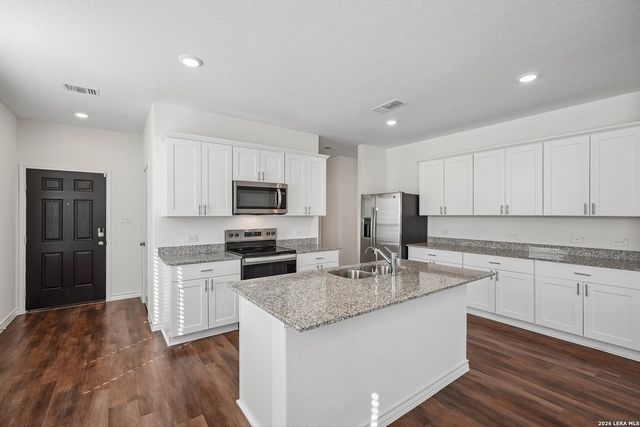 1131 PIGEON LN, Marion, TX 78124