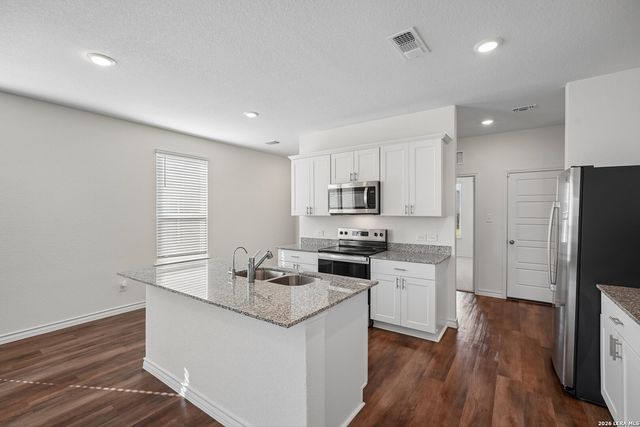 1131 PIGEON LN, Marion, TX 78124