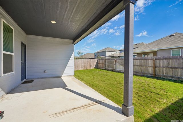 1131 PIGEON LN, Marion, TX 78124