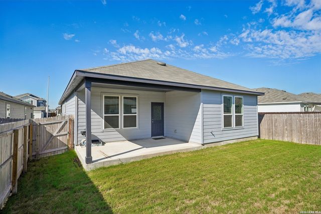 1131 PIGEON LN, Marion, TX 78124