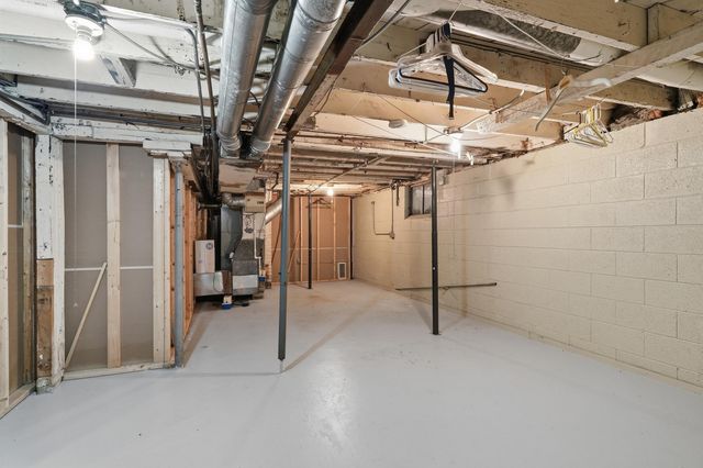 2525 Colfax Street, Gary, IN 46406