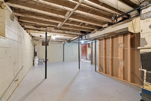 2525 Colfax Street, Gary, IN 46406