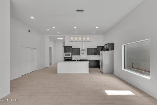 150 Olive Branch Trail, Santa Teresa, NM 88008