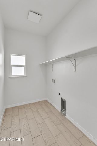 150 Olive Branch Trail, Santa Teresa, NM 88008