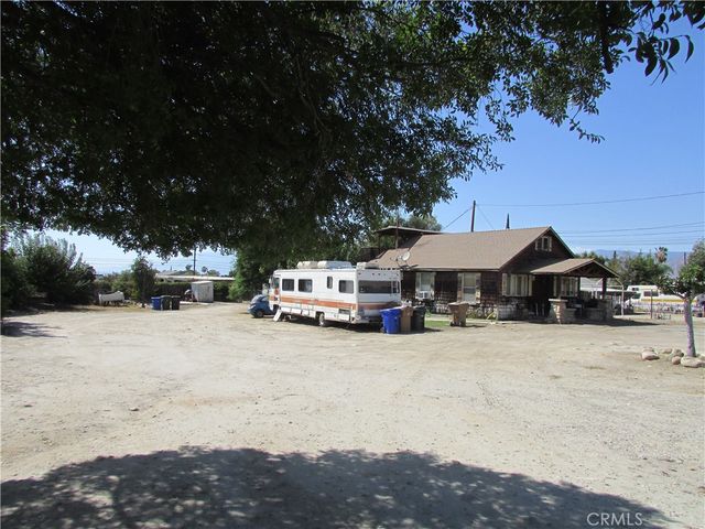 1345 Turquoise Avenue, Mentone, CA 92359