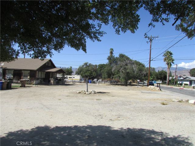 1345 Turquoise Avenue, Mentone, CA 92359