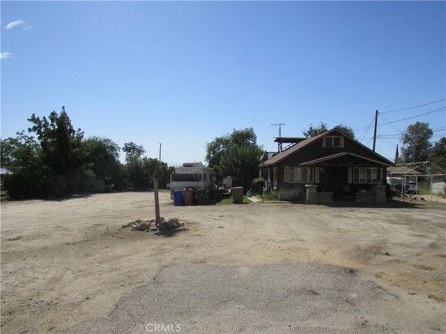 1345 Turquoise Avenue, Mentone, CA 92359