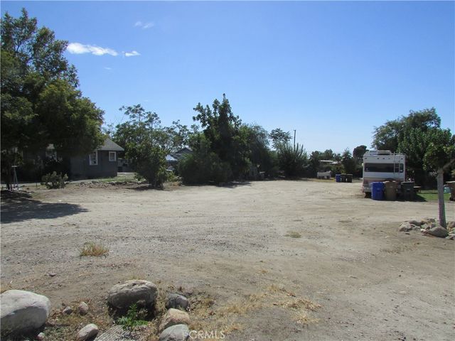1345 Turquoise Avenue, Mentone, CA 92359