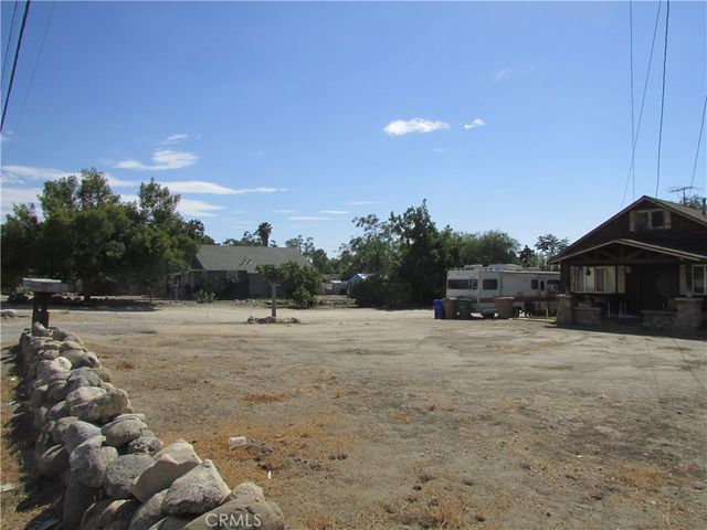 1345 Turquoise Avenue, Mentone, CA 92359