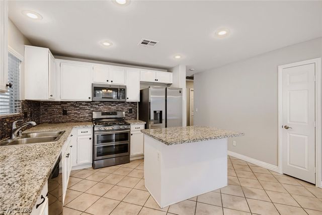 110 Bella Milano Avenue, Las Vegas, NV 89183