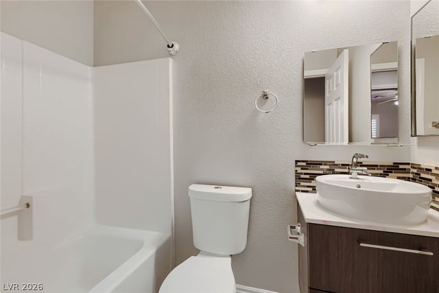 110 Bella Milano Avenue, Las Vegas, NV 89183