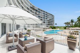2780 S Ocean Boulevard 112, Palm Beach, FL 33480