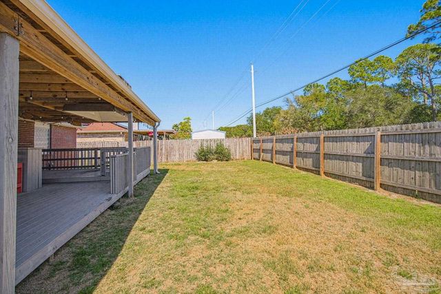 676 Buoy Dr, Pensacola, FL 32507
