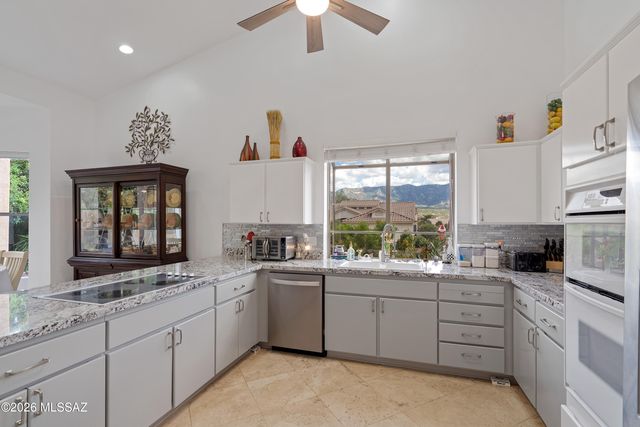 65280 E Rose Ridge Court, Saddlebrooke, AZ 85739