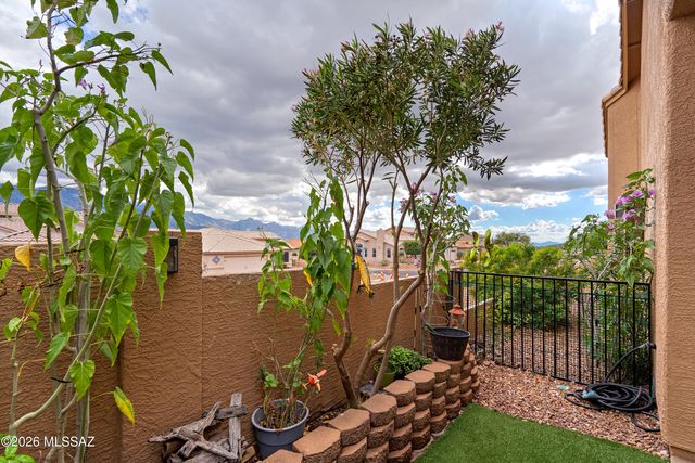65280 E Rose Ridge Court, Saddlebrooke, AZ 85739