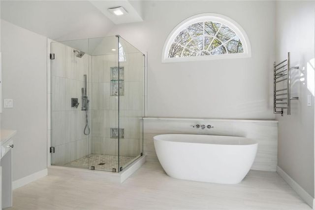 140 Longwater Cove, Roswell, GA 30075