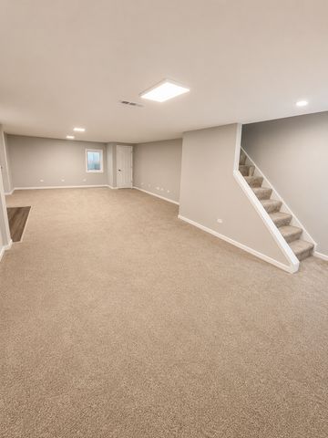 5128 Tomcin Trail, Oak Lawn, IL 60453