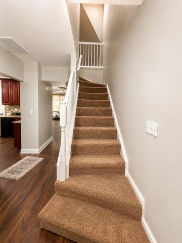5128 Tomcin Trail, Oak Lawn, IL 60453