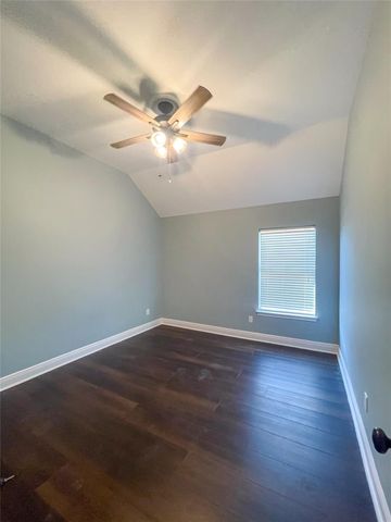 854 Skyspring Lane, League City, TX 77573