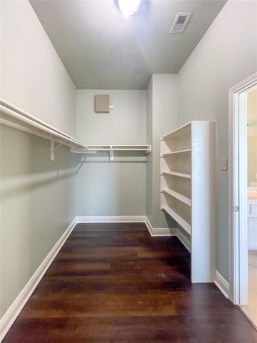 854 Skyspring Lane, League City, TX 77573