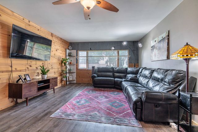 24832 N Wall Lake Drive, Fergus Falls, MN 56537