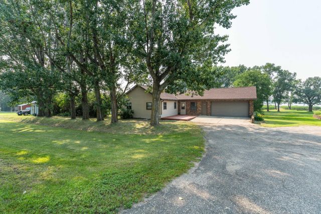 24832 N Wall Lake Drive, Fergus Falls, MN 56537