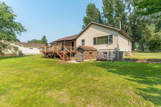 24832 N Wall Lake Drive, Fergus Falls, MN 56537