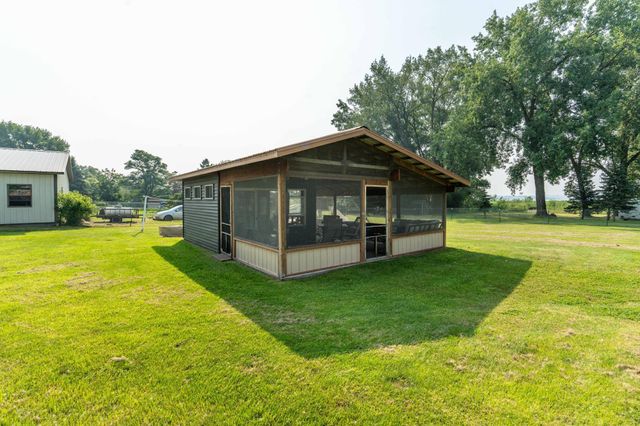 24832 N Wall Lake Drive, Fergus Falls, MN 56537