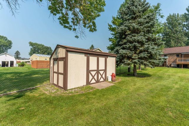 24832 N Wall Lake Drive, Fergus Falls, MN 56537