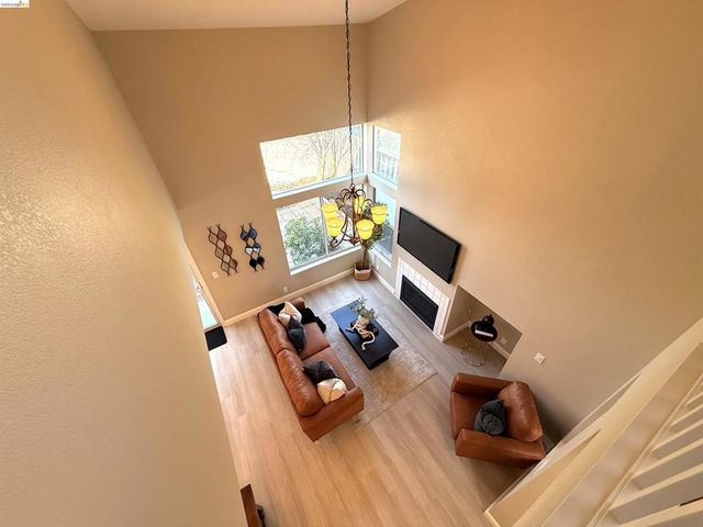 1736 Nandina Ct, Antioch, CA 94531