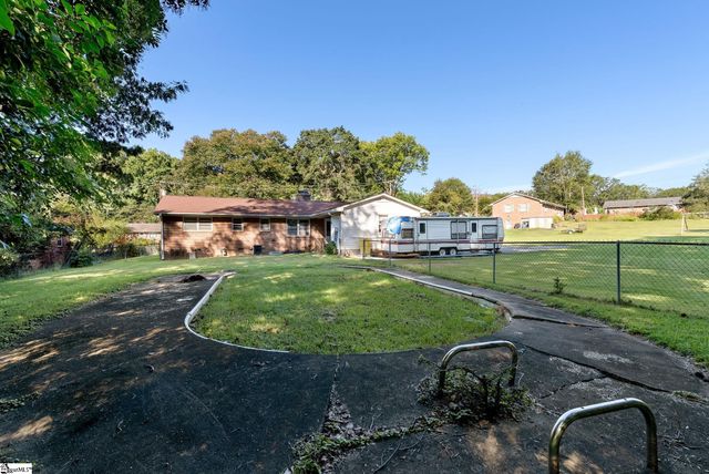 103 Quail Drive, Spartanburg, SC 29302