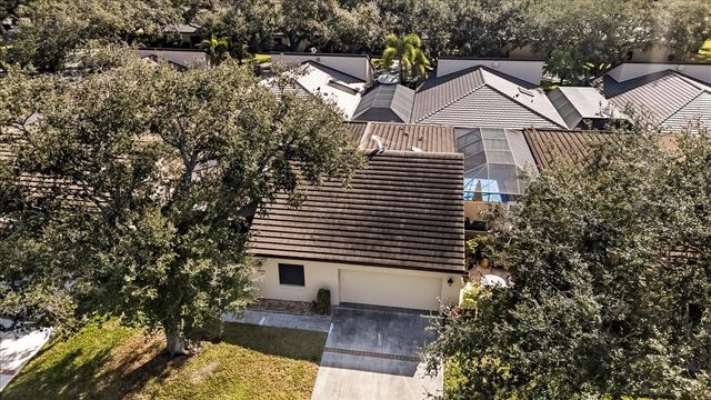 3820 GLEN OAKS MANOR DRIVE, Sarasota, FL 34232
