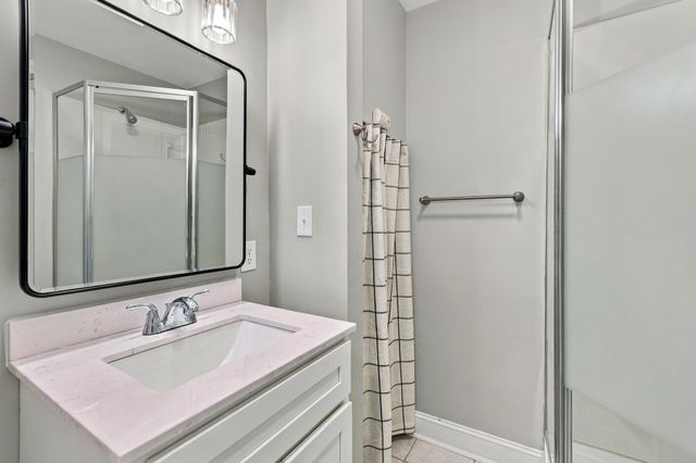 739 Eden Drive, Paducah, KY 42003