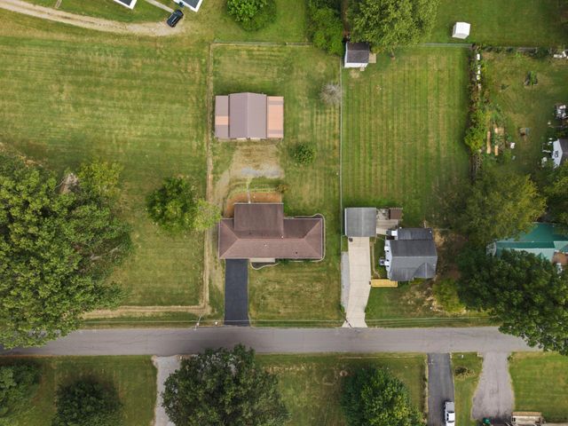 739 Eden Drive, Paducah, KY 42003