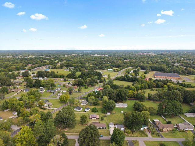 739 Eden Drive, Paducah, KY 42003