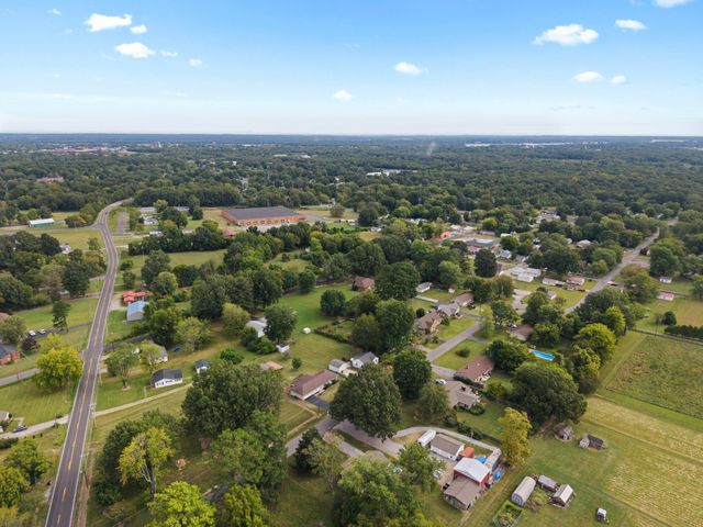 739 Eden Drive, Paducah, KY 42003